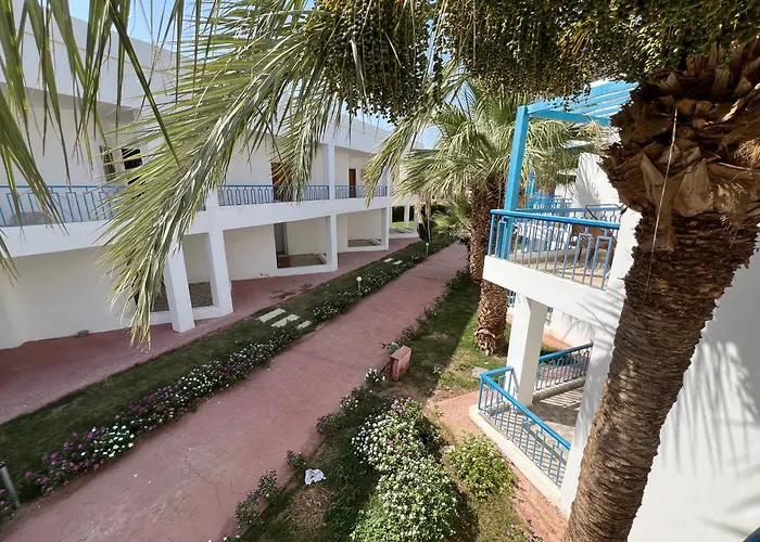 In Mirage Bay & Aqua Park Apartmanhotel Gurdaka